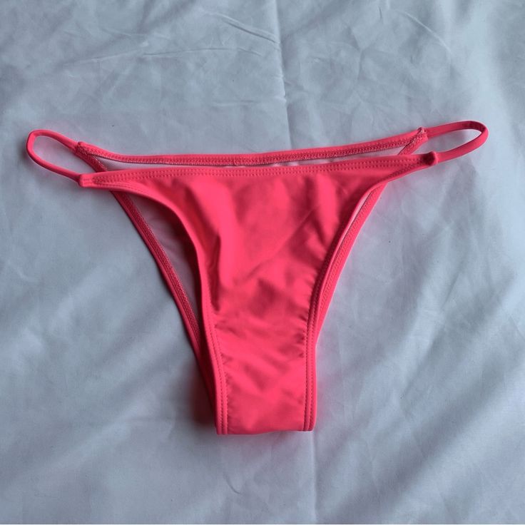 Shein Hot Pink Bikini Swimsuit Bottoms Nwot #Swimsuit #Swimsuitbottoms #Pinkswimsuit #Bikini #Pinkbikini Stretch T-back Summer Swimwear, Pink Stretch Swimwear For Swimming, Pink Stretch Swimwear, Pink Swimwear For Swimming, Stretch T-back Swimwear For Sunbathing, Pink Bottoms With Lined Body For Beach, Pink Tankini With Lined Body For Sunbathing, Pink Lined Tankini For Sunbathing, Stretch Pink Summer Swimwear