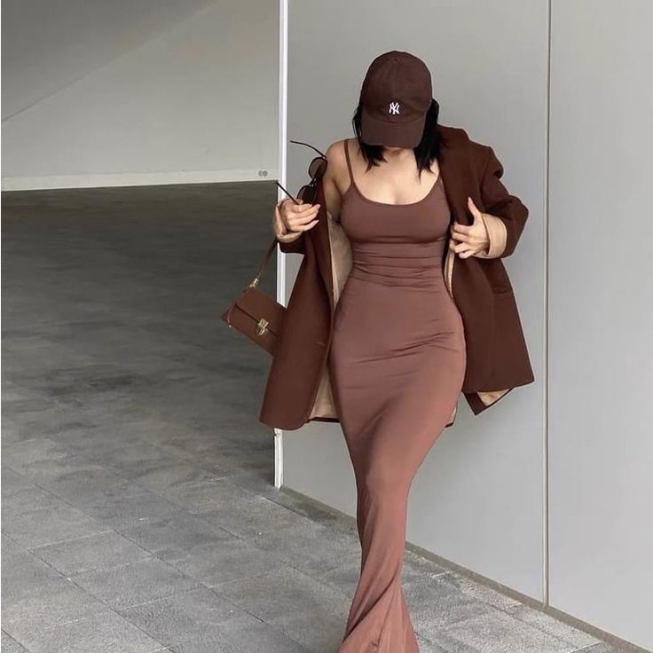 Winter Brown Maxi Dress, Fitted Brown Maxi Dress For Winter, Sleeveless Brown Maxi Dress For Fall, Brown Maxi Dress For Night Out In Fall, Casual Brown Maxi Dress For Night Out, Casual Brown Midi Dress For Night Out, Chic Brown Maxi Dress For Night Out, Brown Dresses Outfit, Brown Long Dress