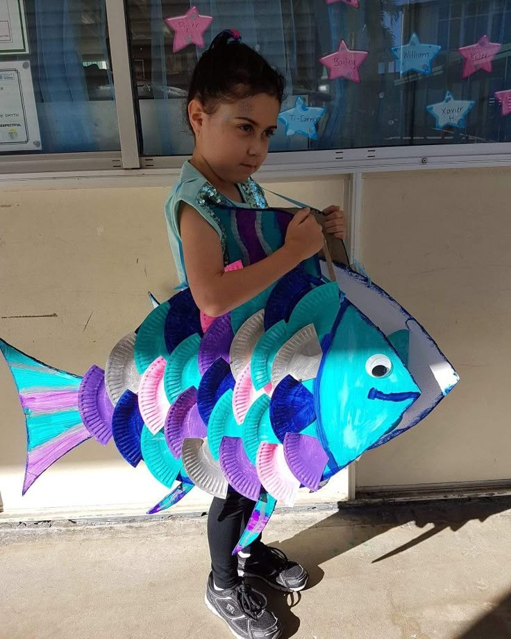 Under The Sea Fancy Dress Kids, Fish Fancy Dress For Kids, Diy Fish Costume Kids, Under The Sea Diy Costumes, Angelfish Costume, Fish Costume Diy, Fish Fancy Dress, Fish Costume Kids, Diy Fish Costume