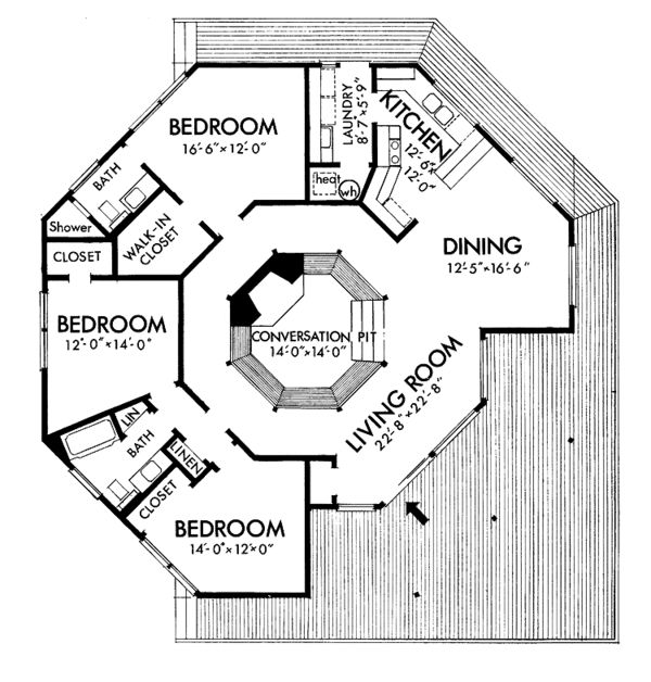 the floor plan for a small cabin