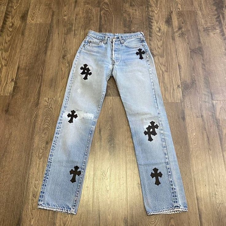 Jeans With Crosses, Chrome Hearts Jeans, Custom Jeans Diy, Denim Diy Clothes, Patchwork Denim Jeans, Cross Pants, Cross Jeans, Men's Bottoms, Diy Clothes Design