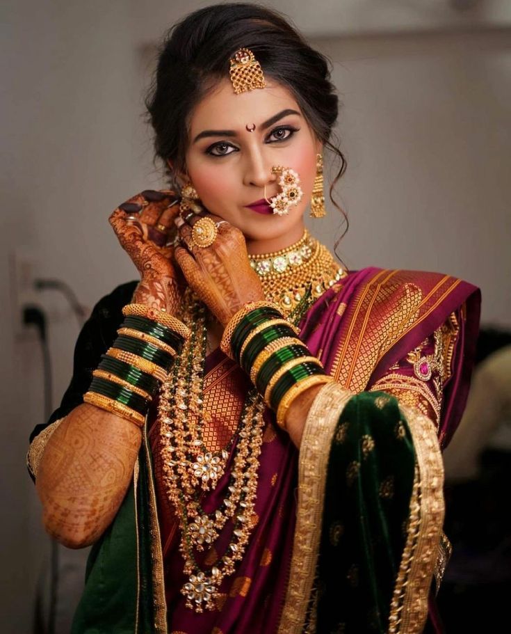 Mythology Fashion, Nath Bridal, Wedding Matching Outfits, Marriage Photoshoot, Indian Bride Poses, Marathi Bride, Indian Bride Makeup, Marathi Wedding, Marriage Ideas