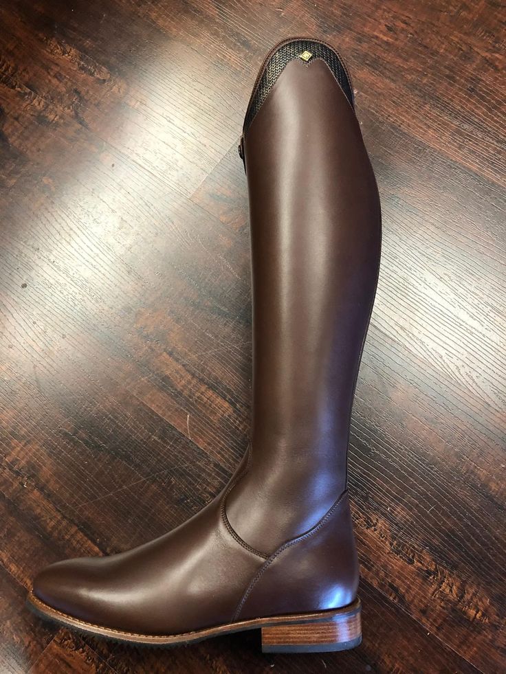 Made to measure $1,190 Basic Stock without fancy strip $980 Custom top stock $1,080 MTM $1,280 Love this new boot from DeNiro, lighter with a slimmer calf than the previous models, basically updated version. Call to discuss all the options available request our video to get the perfect fit! Change color half sizes available and WIDE for free!