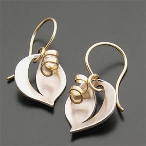 Aileen Lampman leaf and tendril earrings. Silver/Gold filled USD125 Handmade Gold Jewellery, Fine Gold Jewelry, Real Gold Jewelry, Metal Clay Jewelry, Fine Silver Jewelry, Silver Jewelry Earrings, Gold Jewelry Earrings, Gold Chain Jewelry, Jewelry Images