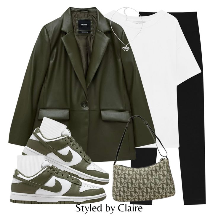 Dior Leggings, Nike Dunk Outfit Woman, Khaki Green Outfit, Dunks Outfit Woman, Green Outfits For Women, Olive Green Outfit, Chav Outfits, Dunk Outfit, Dunks Outfit