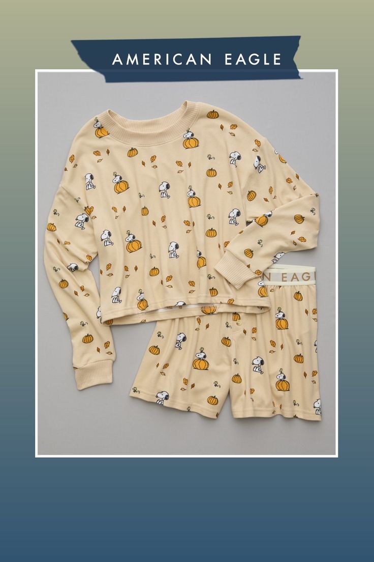 Allover Peanuts characters print/Long-sleeve shirt + elastic shorts Casual Cartoon Print Cotton Sleepwear, Casual Cotton Sleepwear With Cartoon Print, Character Print Summer Sleepwear For Loungewear, Summer Sleepwear With Character Print For Loungewear, Fall Cartoon Print Tops For Loungewear, Relaxed Fit Tops With Character Print For Loungewear, Casual White Sleepwear With Character Print, Casual Long Sleeve Sleepwear With Character Print, Casual Long Sleeve Sleepwear With Graphic Print