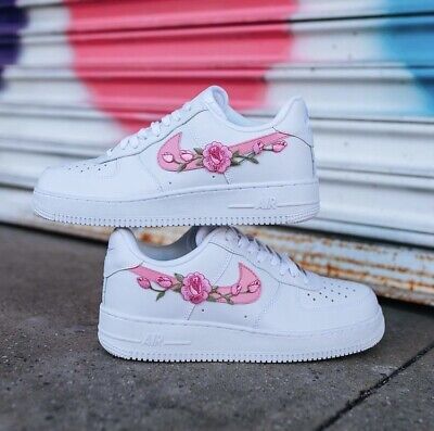 Pinterest Rose Stitch, Nike Air Force 1 Custom, Kicks Shoes, Unique Sneakers, Air Force 1 Custom, Custom Air Force 1, Cute Nikes, Pink Nikes, Unique Shoes