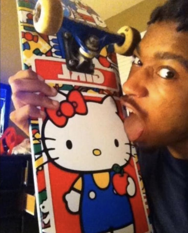 Lil Tracy Hello Kitty, Tracy Hello Kitty, Lil Tracy Selfie, Hello Kitty Skateboard, Iphone Wallpaper Hello Kitty, Yung Bruh, Lil Tracy, Hello Kitty Backpack, Kitty Backpack