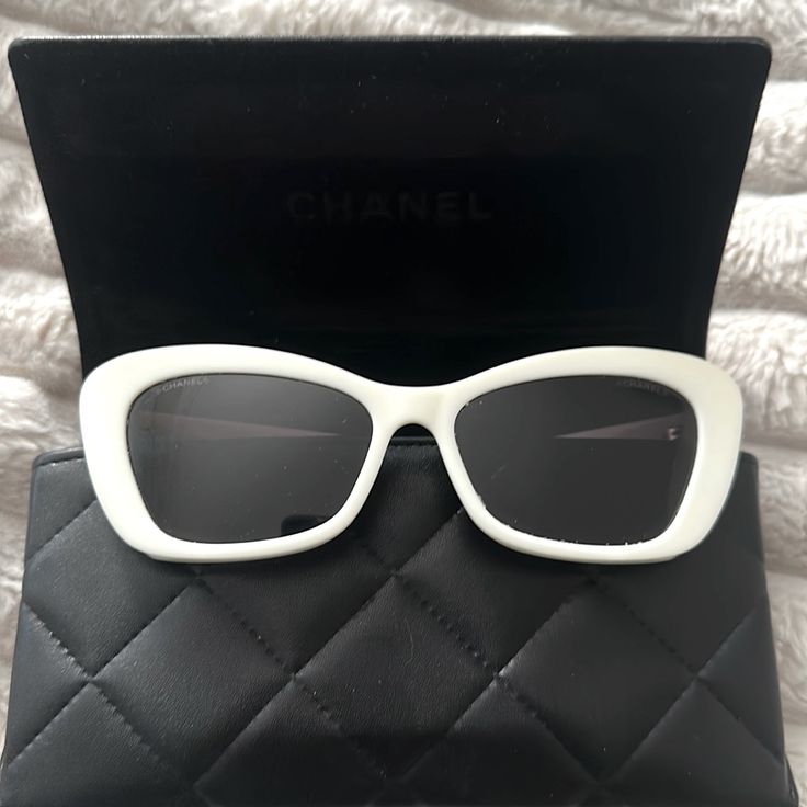 Brand New White Chanel Sunglasses Never Worn With Pearls On The Side And Case. Luxury Optic White Sunglasses For Summer, Chic Optic White Sunglasses With Gradient Lenses, Designer White Polarized Sunglasses, Designer White Sunglasses With Polarized Lenses, Luxury White Sunglasses With Uv Protection, Elegant Optic White Polarized Sunglasses, Chic White Polarized Sunglasses, Chic White Sunglasses With Polarized Lenses, Elegant Optic White Sunglasses With Tinted Lenses