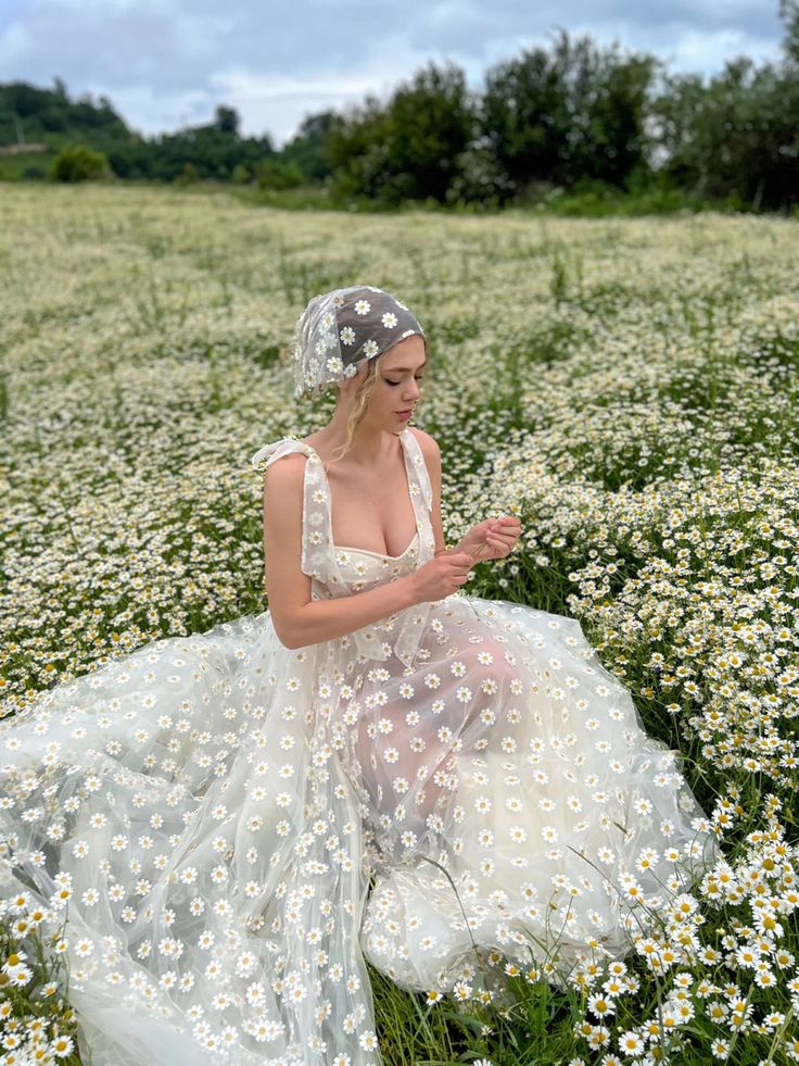 Country Bridal Gown, Embroidered Daisies, Daisy Wedding Flowers, Lavender Gown, Teuta Matoshi, Lace Corset Dress, Bow Straps, Lace Corset, Tulle Fabric