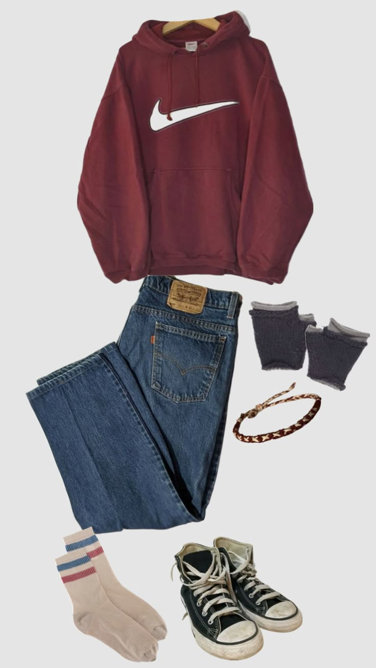 T Shirt Outfit Winter, Tshirt With Long Sleeve Underneath, Shirt Outfit Winter, T Shirt Outfit, Downtown Outfits, Fall Fits, Outfit Winter, Swaggy Outfits, Outfit Inspo Fall