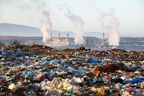 176,432 Land Pollution Stock Photos, Pictures & Royalty-Free Images - iStock Air Pollution Pictures, Land Pollution, تلوث المياه, Pollution Pictures, Pencemaran Air, Waste To Energy, Types Of Waste, Pc Photo, Industrial Waste