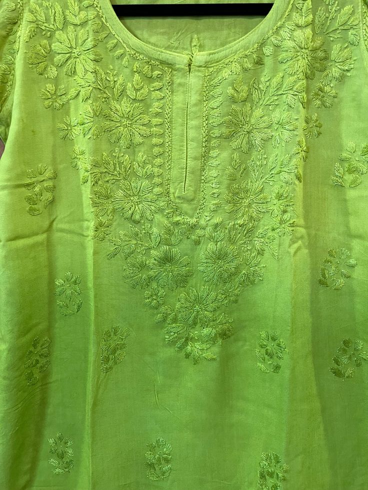 Light Green ombre chikankari short kurti Pista Green Spring Kurta With Cutdana, Bohemian Style Pista Green Kurta For Spring, Spring Green Kurta With Cutdana, Bohemian Pista Green Kurta With Chikankari Embroidery, Summer Pista Green Kurta With Floral Embroidery, Pista Green Straight Kurta With Chikankari Embroidery, Summer Chanderi Tunic Kurta, Green Embroidered Straight Kurta Tunic, Embroidered Straight Kurta Tunic In Green