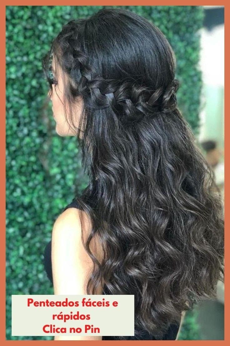 American Student, Quince Hairstyles With Crown, Short Homecoming Hair, Homecoming Hairstyles For Medium Length, Hoco Hair Ideas Medium, Quince Hairstyles, Homecoming Hair Down, Penteado Cabelo Curto, Age Gap