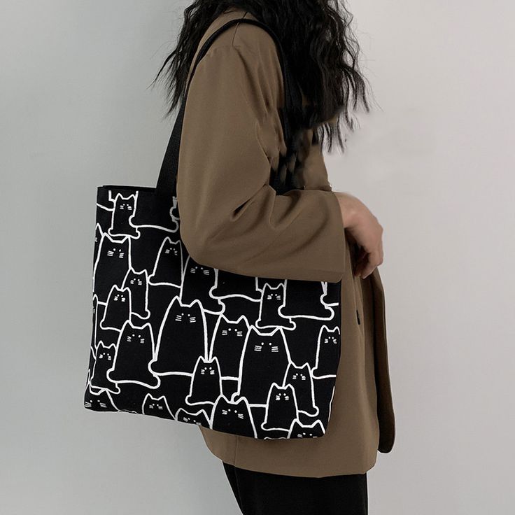 Casual Black Bags With Cat Design, Casual Black Bag With Cat Design, Trendy Black Bag With Cat Print, Black Cat Print Rectangular Shoulder Bag, Black Cat Design Shoulder Bag For Daily Use, Rectangular Black Cat Print Shoulder Bag, Black Everyday Bags With Cat Print, Black Everyday Bag With Cat Print, Black Shoulder Bag With Cat Design For Everyday