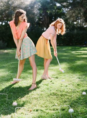 Whimsical Ruche Fashions Garden Tea Party | Photography by  via Elizabeth Anne Designs Pastel Skirts, Retro Mode, Moda Vintage, Look Vintage, Mode Vintage, Mode Inspiration, Retro Stil, Outfits Casuales, Style Retro