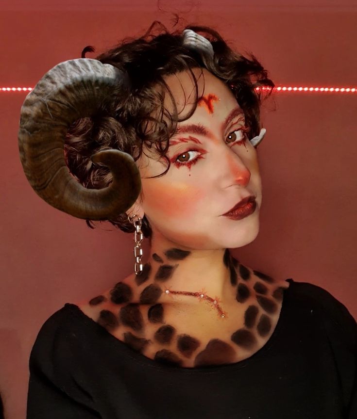 Fire zodiac sign aries makeup Aries Eye Makeup, Aries Costume, Aries Makeup, Aires Zodiac, Fire Zodiac Signs, Fire Zodiac, Zodiac Sign Aries, Witch Makeup, Aries Sign