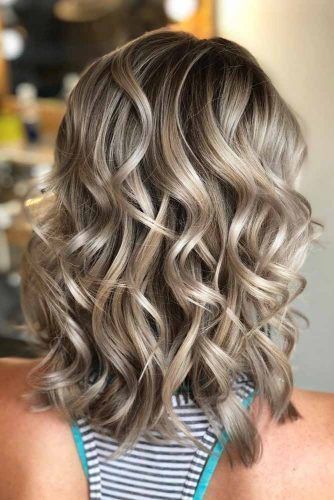 Trendy Medium Length Hairstyles For Thick Hair ★ Mid Length Curly Hairstyles, Curls For Medium Length Hair, Medium Length Curls, Shoulder Length Curly Hair, 2020 Hairstyles, Medium Length Curly Hair, Medium Length Hairstyles, Medium Curly, Hair Indian