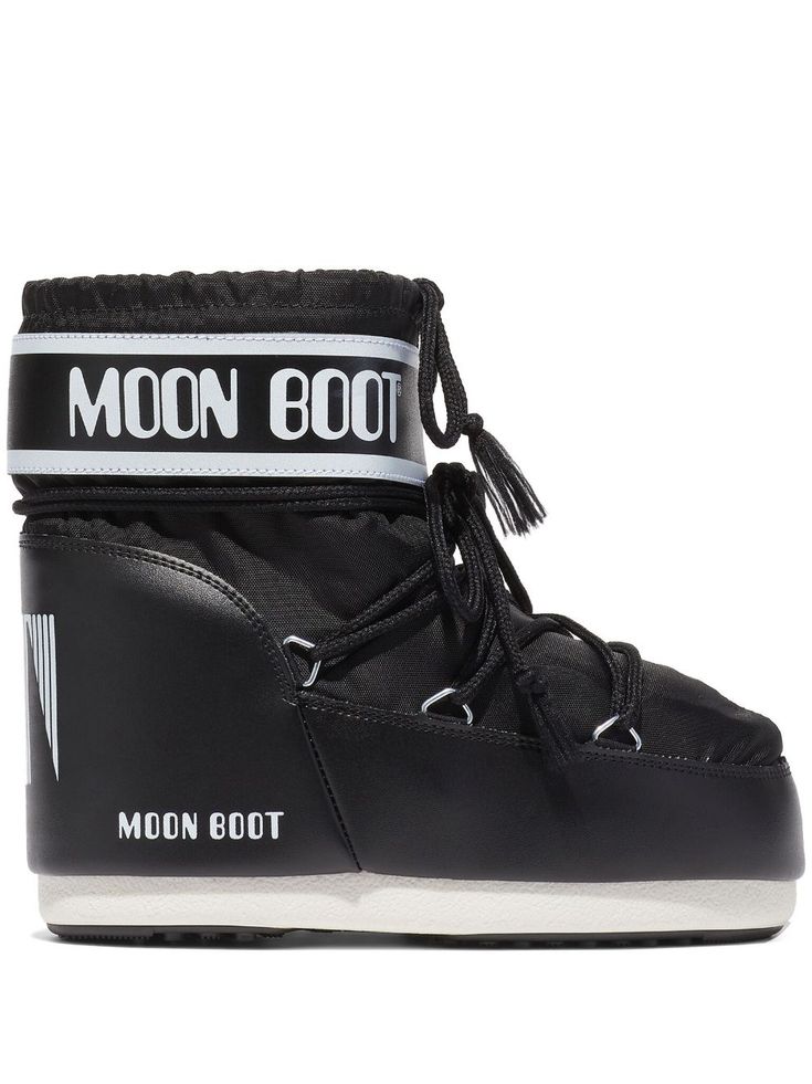 Moon Boot Icon Low 2 Boots - Farfetch Boots Moon, Biker Look, Moon Boot, Neil Armstrong, Zadar, Low Boots, Moon Boots, Ski Boots, Kids Icon