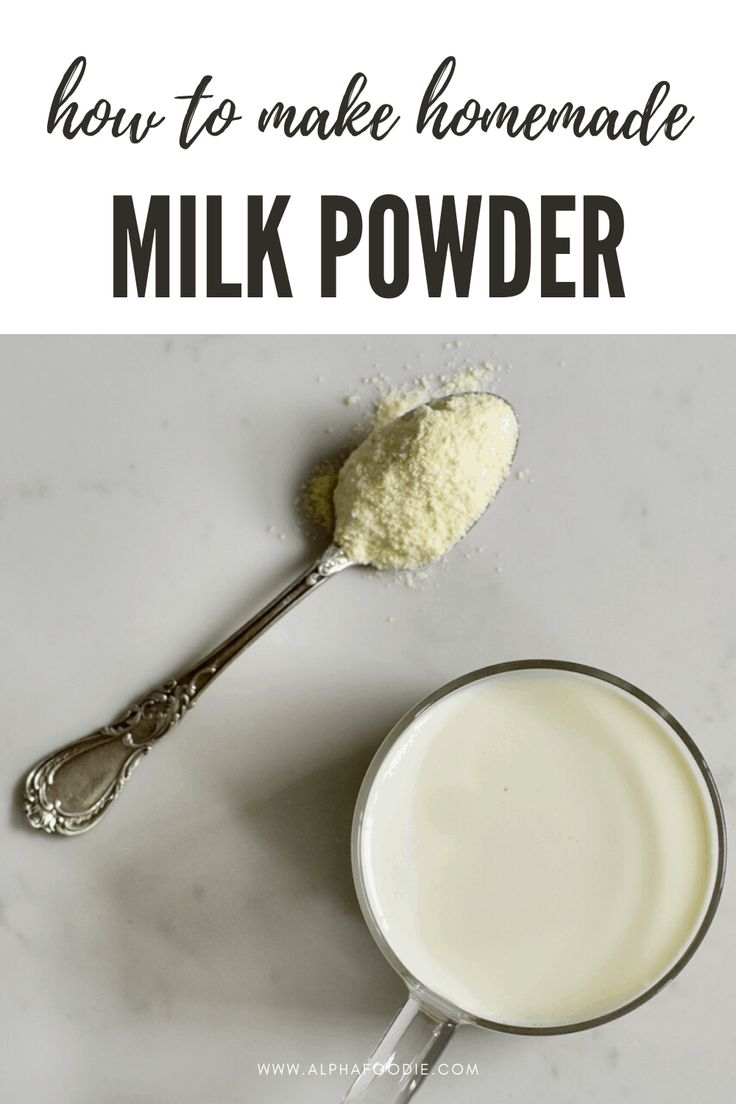 how to make homemade milk powder in a cup and spoon with text overlay that reads, how to make homemade milk powder