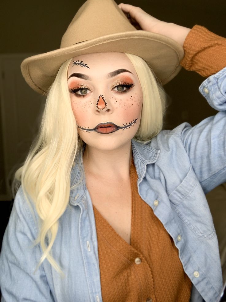 Scarecrow Glam Makeup Look Scarecrow Makeup, Scarecrow Halloween, Glam Makeup Look, Elf Makeup, Creative Makeup Looks, Halloween Looks, Glam Makeup, Creative Makeup, Scarecrow