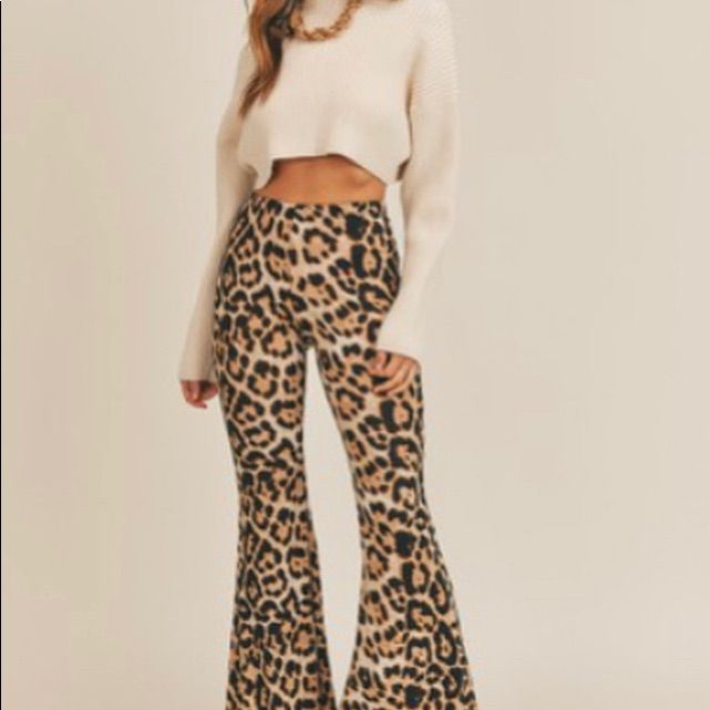 Animal Print Flare Leg Knit Pant Features Elastic Waistband For A More Comfortable Fit & Flare Leg Detail For A Fun, Flirty And Stylish Look. Tip: This Pant Is Perfect For Pattern Mixing. Follow Us On Instagram @Angeliquestylelounge.Com Leslie Is 5'7" Wearing A Medium Chic Leopard Print Bottoms For Fall, Fitted Leopard Print Pants For Fall, Fitted Beige Bottoms For Fall, Chic Stretch Leopard Print Bottoms, Spring Stretch Bottoms In Leopard Print, Spring Leopard Print Stretch Bottoms, Casual Fitted Leopard Print Bottoms, Spring Stretch Leopard Print Bottoms, Flare Leg Pants