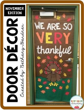 a door decorated with the words we are so very grateful and a turkey on it