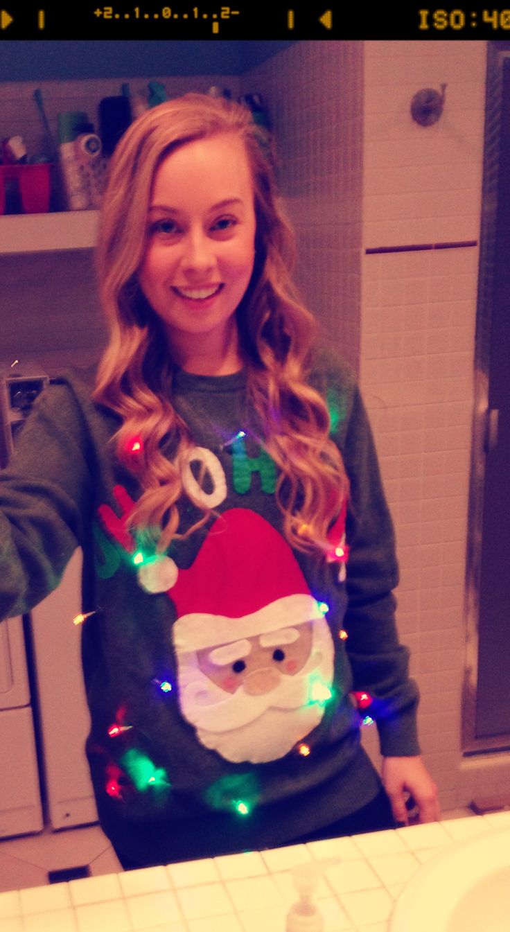 DIY Christmas sweater...it's never to early... Ugly Sweater Day, Diy Christmas Sweater, Sweater Diy, Ugly Sweater Diy, Diy Ugly Christmas Sweater, Tacky Christmas Sweater, Xmas Jumpers, Best Living Room, Ugly Xmas Sweater