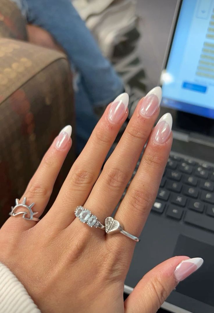 not my pic! nail inspo, french tip, chrome, hailey bieber nails, classic nails, almond shape nails Bubble Bath And Chrome Nails, Classic Nails Almond, Bailey Bieber Nails, Nail Inspo French Tip, French Tip Chrome, Nail Inspo French, Hailey Bieber Nails, Nails Almond Shape, Bieber Nails