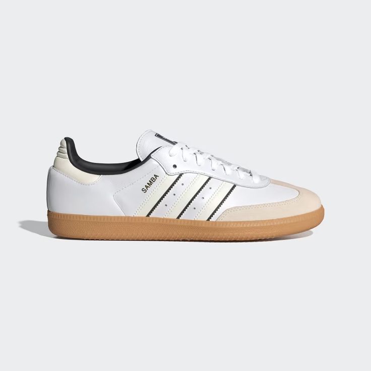 Dropped in the 1950s as an indoor soccer trainer, the adidas Samba has been a classic ever since. These Samba OG shoes pay homage to the classic with a gum rubber outsole and serrated 3-Stripes. Subtle design details like colored linings and perforations level up your look. Adidas Beige, Soccer Trainer, Samba Og Shoes, Samba Adidas, Color Cloud, Adidas Samba Og, Indoor Soccer, Beige Outfit, White Core