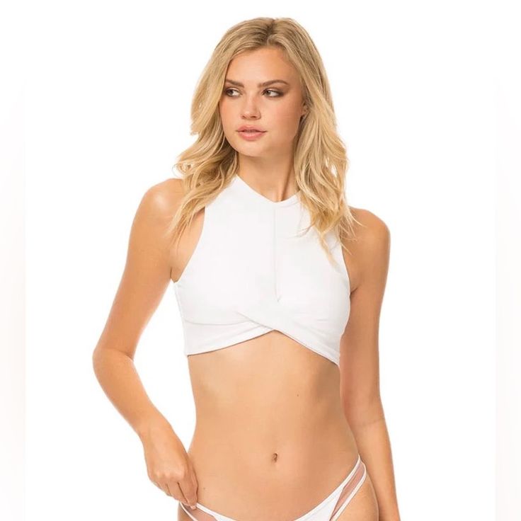 Nwt Tori Praver Swimwear Emmy Top Is A Cropped Sleeveless Sun Top In White Ribbed Fabric. High Crewneck And Self-Lined With A Wrap Detail At The Front. Size L. White Triangle Top For Pool, White Sleeveless Bra-friendly Halter Top, White Seamless Halter Neck Top, White Seamless Sleeveless Tankini, White Sleeveless Halter Top For Pool, White Stretch Halter Top For Poolside, White Bra-friendly Tankini For Spring, White Bra Friendly Halter Top For Pool, White Stretch Triangle Top Tank