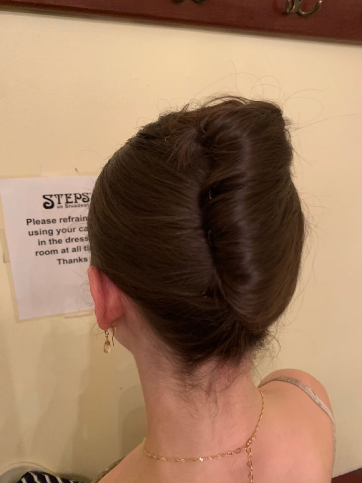 #frenchtwist #ballet #hair Short Hair Ballet Hairstyles, Hair For Dance Recital, Ballet Bun With Bangs, Ballet French Twist, Low Ballet Bun, Dance Recital Hairstyles, Ballet Bun Hairstyles, Recital Hairstyles, Ballet Motivation