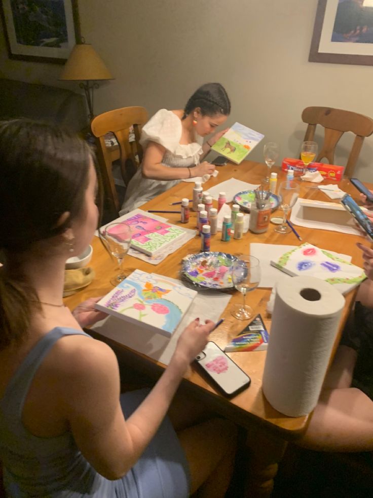 Pasta And Paint Night, Paint And Pasta Night, Pasta And Paint Party, Activities With Friends, Swap Party, Do List, Pasta Night, Summer Activity, Friends Day