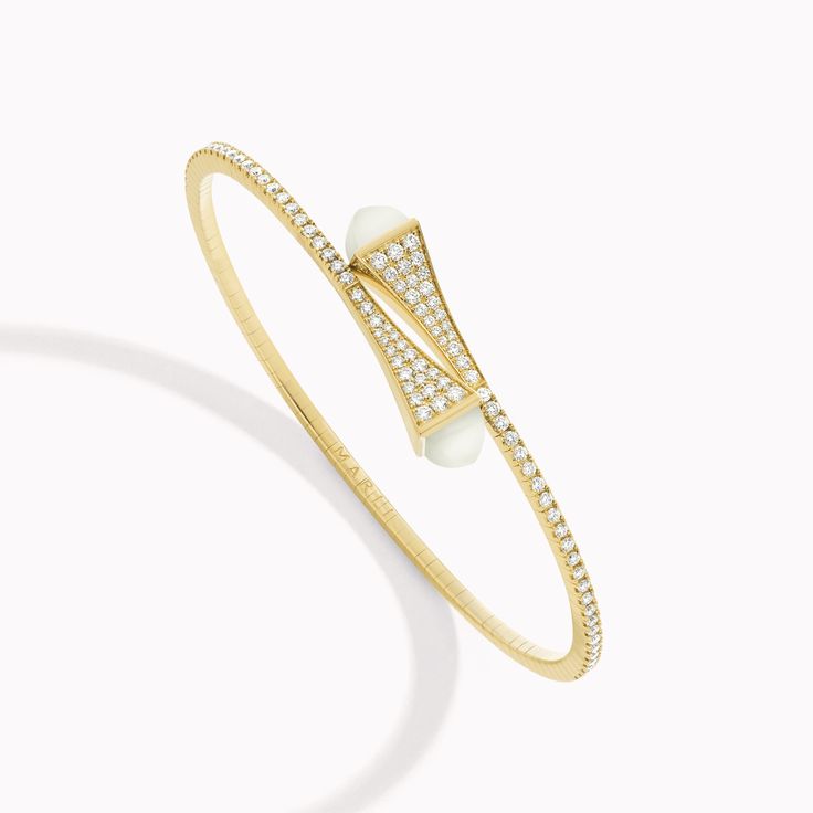 18 Karat Yellow Gold Midi Diamond Slip-On BraceletThis distinctive design features a bracelet crafted from 18K white, rose, or yellow gold, brilliant-cut diamonds, and capped with precious gemstones of your choice. It can be worn alone or layered with other pieces of the collection for a fashion-forward look. Cleo by Marli draws inspiration from Cleopatra, evoking her strength and power capturing enriching color and daring design. The Pyramids, Jewelry Accessories Ideas, Classy Jewelry, Hinged Bracelet, Blue Chalcedony, Bracelet Crafts, Ring Size Guide, Dream Jewelry, Yellow Diamond