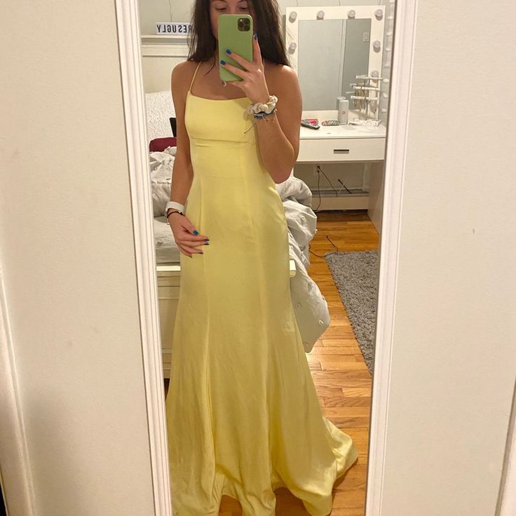 Light Yellow Beautiful Prom Dress! Size 0, Never Worn Due To Covid. This Dress Fits Me Well And I Am 5’2 And 115 Pounds. The Back Has Cross Cross Detailing. Yellow Prom Dress, Beautiful Prom Dress, 115 Pounds, Yellow Prom, Prom Dress Inspo, Prom Dress Color, Prom Dresses Yellow, Prom Inspo, Prom Dress Inspiration