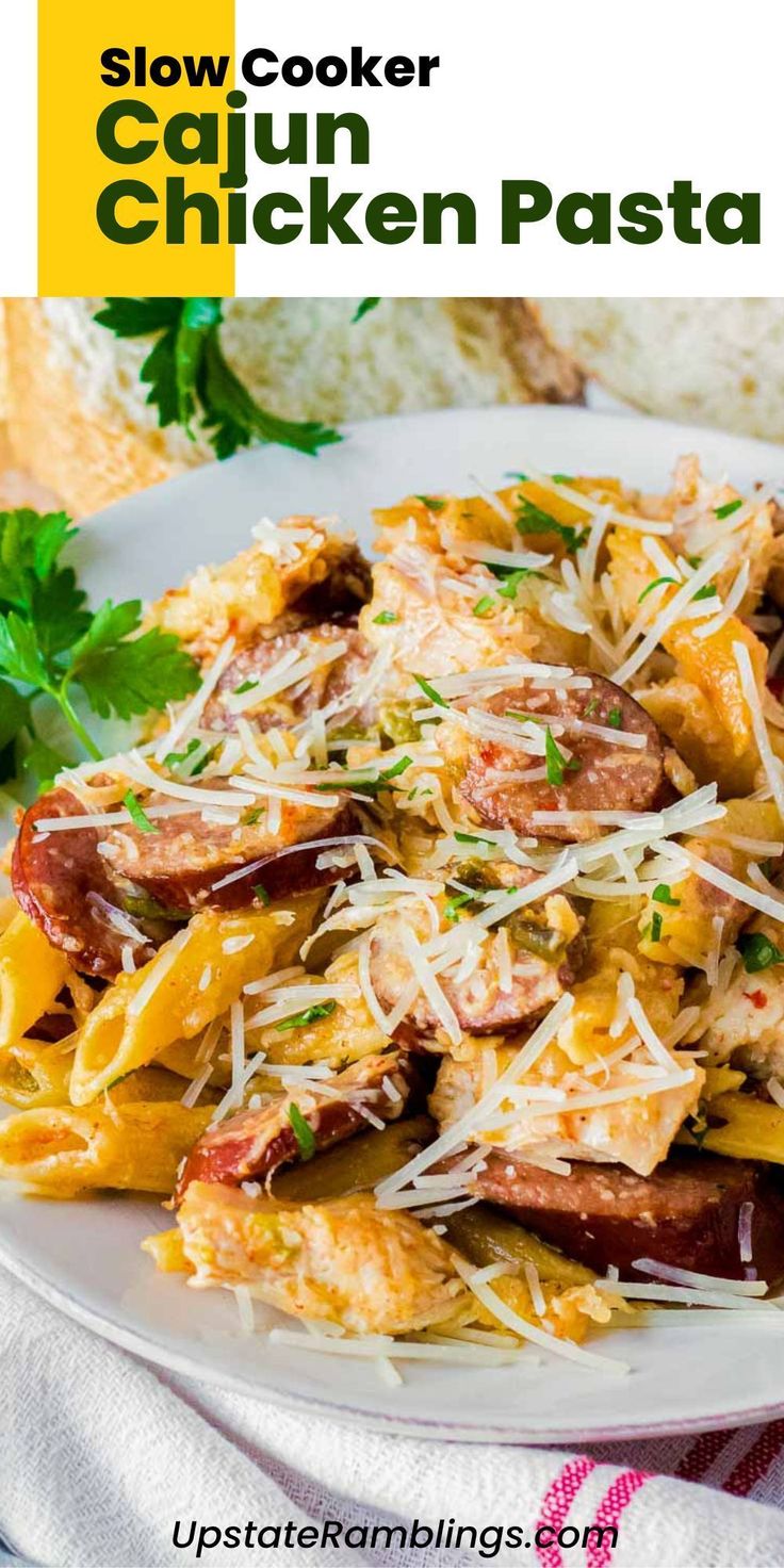 Slow Cooker Cajun Chicken Pasta Slow Cooker Cajun, Slow Cooker Chili Mac, Alfredo With Sausage, Simple Pasta Recipe, Cookout Dishes, Weeknight Pasta, Breakfast Sides Dishes, Crockpot Pasta, Breakfast Sides