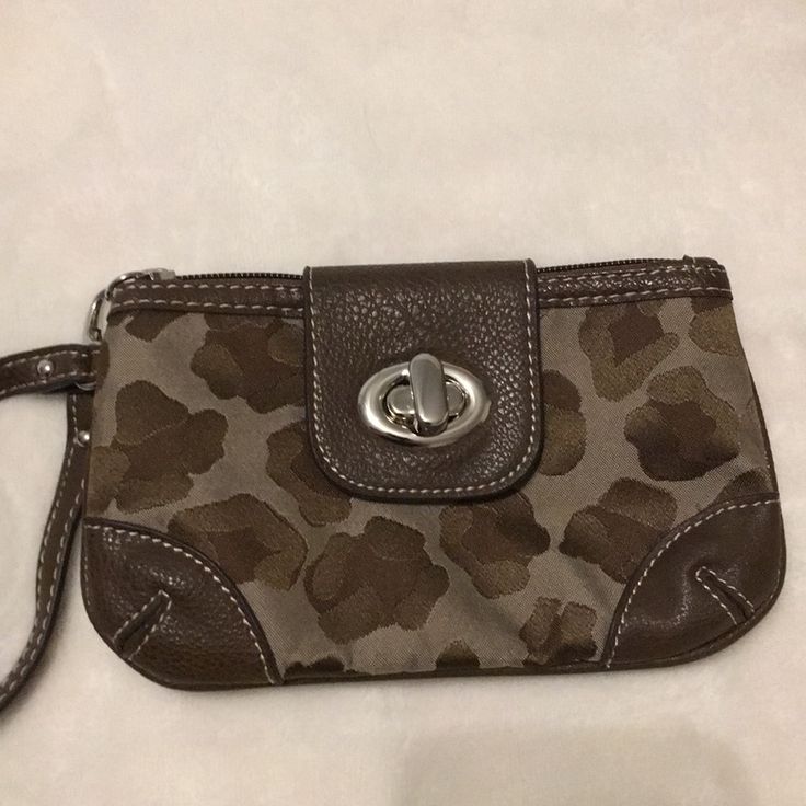 Super Cute New York & Company Wristlet. Excellent Condition. Nwot Trendy Brown Wristlet For Travel, Brown Adjustable Pouch Wristlet, Adjustable Brown Pouch Wristlet, Brown Travel Wristlet With Adjustable Strap, Adjustable Brown Wristlet For Daily Use, Brown Adjustable Bags With Wrist Strap, Company Bag, Wristlets, Clutches