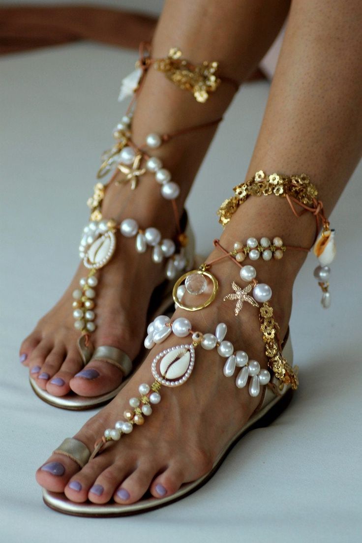 Behold one of our most intricate, dreamy, whimsical and flattering sandals we ever created! Made with beautiful handmade macrames, gold plated charms,pearl, seashells and crystals, these sandals are closer to jewelry than footwear. These sandals are a complicated piece and they take 4-5 hours to be completed. -Sizes available: 5 to 11.5 US Women's / 34 to 45 Europe Please note that all of our items are made to order and will take 10 days to be made. Luxury Resort Wear, Pearl Sandals, Handmade Sandals, Greek Sandals, Gorgeous Shoes, Shoes Woman, Pretty Shoes, Sandals Summer, Strappy Sandals