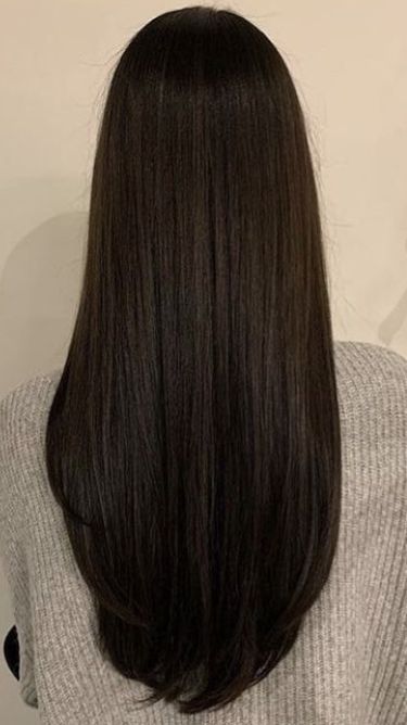 Layers For Long Hair, Round Haircut, Hairstyles For Thinning Hair, V Cut Hair, Haircuts For Long Hair With Layers, Brown Hair Looks, Brown Hair Inspo, Hair Inspiration Long, Straight Hair Cuts