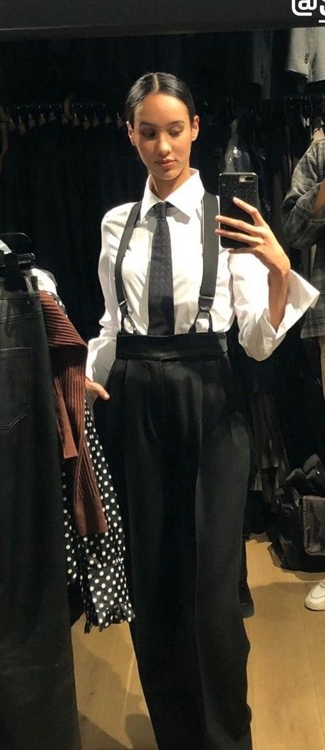 Women’s Outfit With Suspenders, Female Outfits With Ties, Women In Suspenders Outfits, Skirt With Suspenders Outfits, Suspenders Women Outfits, Braces Outfit, Suspenders Outfit Women, Suspenders Outfits, Women In Suspenders