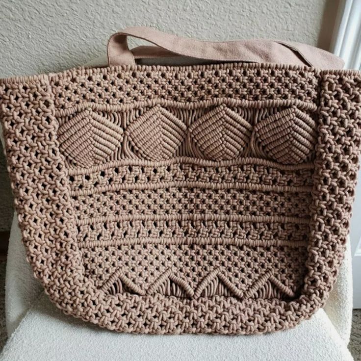 Amuse Society Hillside Escape Tote Brand New With Tags Retail Price $139 Perfect For A Road Trip Or A Day Running Errands Around Town Tan/Light Mocha Color (Photos Shown In Natural Light & With Flash) Measures 21" Wide, 28" Tall Including Straps, And Spans 7" Wide Across The Bottom Durably Woven Design Fully Lined With Interior Zipper Compartment And Snap Closure Smoke- And Pet-Free Home Summer Crossbody Hobo Bag For Beach, Woven Crossbody Hobo Bag For The Beach, Neutral Tote Bag For Beach Season, Neutral Tote Bag For The Beach, Beige Crossbody Beach Bag For Summer, Beige Macrame Shoulder Bag, Neutral Shoulder Bag For Beach, Neutral Woven Shoulder Bag For Beach, Neutral Woven Shoulder Bag For The Beach