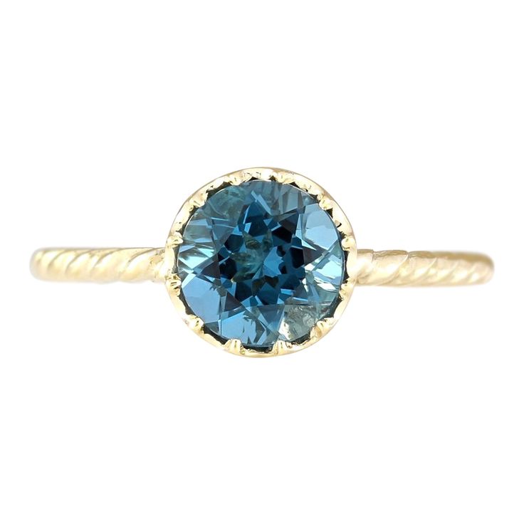 1.50 Carat Natural Topaz 14K Yellow Gold Ring - Fashion Strada Topaz Yellow, Blue Face, La Face, Yellow Gold Ring, London Blue Topaz, London Blue, Topaz Ring, Cocktail Rings, Yellow Gold Rings