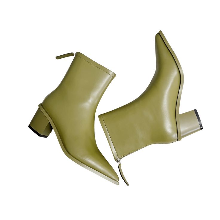 Elevate Your Style with These Sleek and Sexy Women's Ankle Boots. Introducing the epitome of modern elegance: These 2025 ankle boots. Crafted from premium genuine leather, these boots offer a luxurious feel and a timeless look. The high fashion toe and chunky heel create a sophisticated silhouette, while the side zipper adds a touch of edgy style. Perfect for both casual and formal occasions, these sexy boots are a must-have for your winter wardrobe. The soft pigskin insole ensures all-day comfo Boots Zipper, Women's Ankle Boots, Edgy Style, Pig Skin, Womens Ankle Boots, Green Shorts, Modern Elegance, Chunky Heel, Edgy Fashion