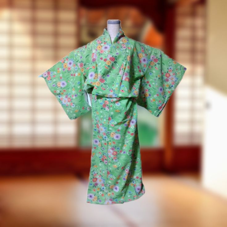 This is a Bingata dyeing kimono for women. It's beautiful pastel green. It's japanese M-size. It fits women who are 155cm~165cm (5'1.0"~5'5.0") tall. It's unused. Green Kimono With Kimono Sleeves For Tea Ceremony, Traditional Green Kimono For Spring, Long Green Kimono For Spring, Long Green Spring Kimono, Spring Long Green Kimono, Traditional Kimono For Spring Tea Ceremony, Traditional Green Kimono For Summer, Traditional Green Summer Kimono, Pastel Green