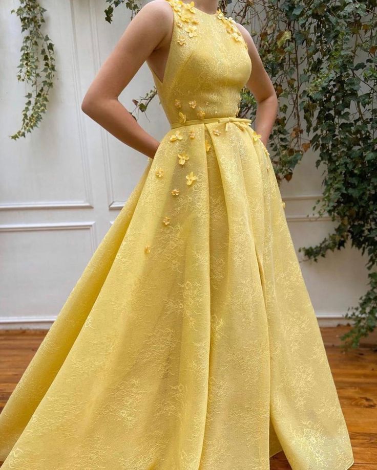 Yellow Sleeveless Evening Dress For Wedding, Yellow Ball Gown For Prom Season, Yellow Ball Gown For Party, Yellow Ball Gown For Wedding, Yellow Prom Evening Dress With Sweep Train, Yellow Sleeveless Gown For Prom Season, Yellow Evening Dress With Sweep Train For Prom, Yellow A-line Prom Dress, Elegant Yellow A-line Evening Dress