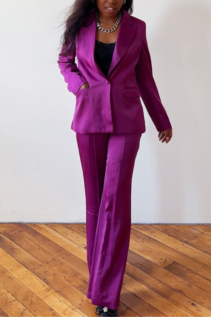 Stand apart in this classy pantsuits for women. Designed for the classy and feminine woman, this elegant purple pantsuit suits offer a perfect blend of sophistication and style. Whether you're attending a classy wedding or looking for an evening out, this pantsuits is tailored to perfection, ensuring you make a memorable impression. Dive into our collection of classy wedding guest outfits and shop for the perfect pantsuit that will make you stand out in any crowd Purple Pantsuit, Wedding Guest Outfit Ideas, Be Unforgettable, Classy Jumpsuit, Purple Blazer, Feminine Wardrobe, Cocktail Outfit, Satin Blazer, Classy Dresses