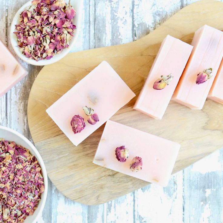 Rose Soap Handmade Soap Zaaina Skincare Craft Paper Wrapping, Vanilla Honey, Lavender Soy Candle, Lavender Soap Bar, Rose Geranium Essential Oil, Spa Gift Set, Lavender Gifts, Essential Oils Herbs, Lavender Bath