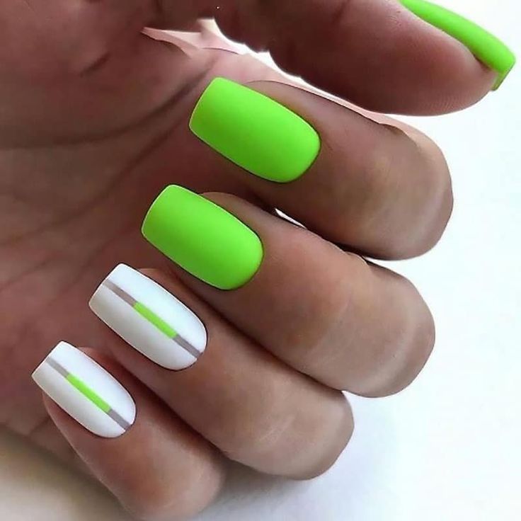 Lime Green Nails, Neon Green Nails, Milky Nails, Nail Color Trends, Green Nail Designs, Green Nail Polish, Her Nails, Nail Swag, Nail Plate