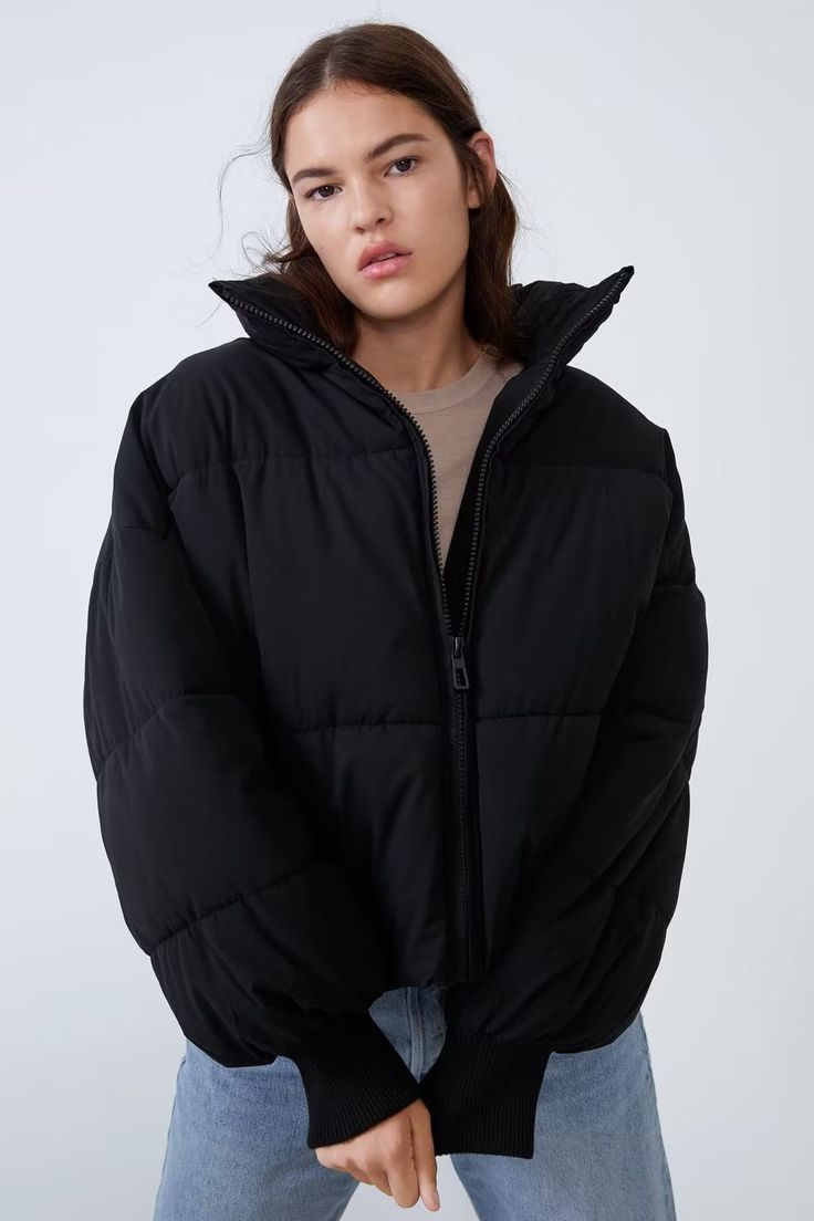 F00144125-203 Zara Winter, Winter Coat Short, Oversized Puffer Jacket, Oversized Puffer, Jumpsuit Casual, Winter Shorts, Life Care, Casual Outerwear, Padded Coat