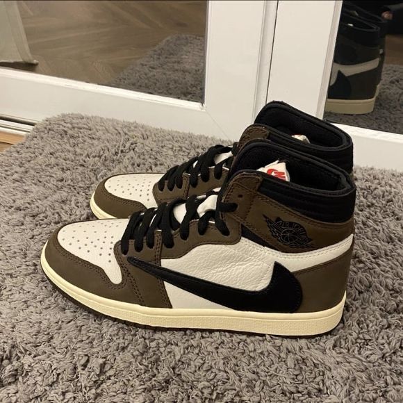 Nike Air Jordan 1 Travis Scott, Jordan Shoes Travis Scott, All Travis Scott Shoes, Travis Scott X Air Jordan 1, Travis Scotts Shoe, Nike Shoes Travis Scott, Air Jordans Travis Scott, Nike Retro 1 Jordan, Travis Scott Shoes Outfit Women